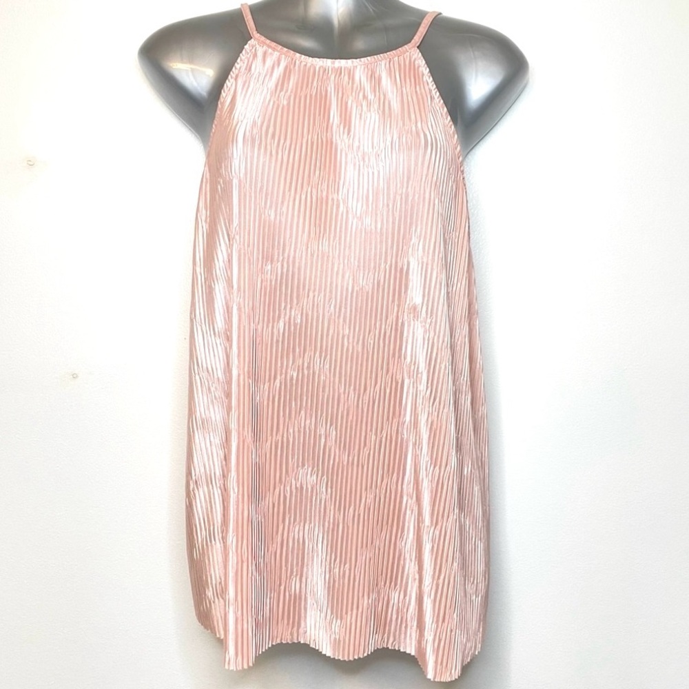 Worthgton Pink Flowing Shimmery Size Large Top